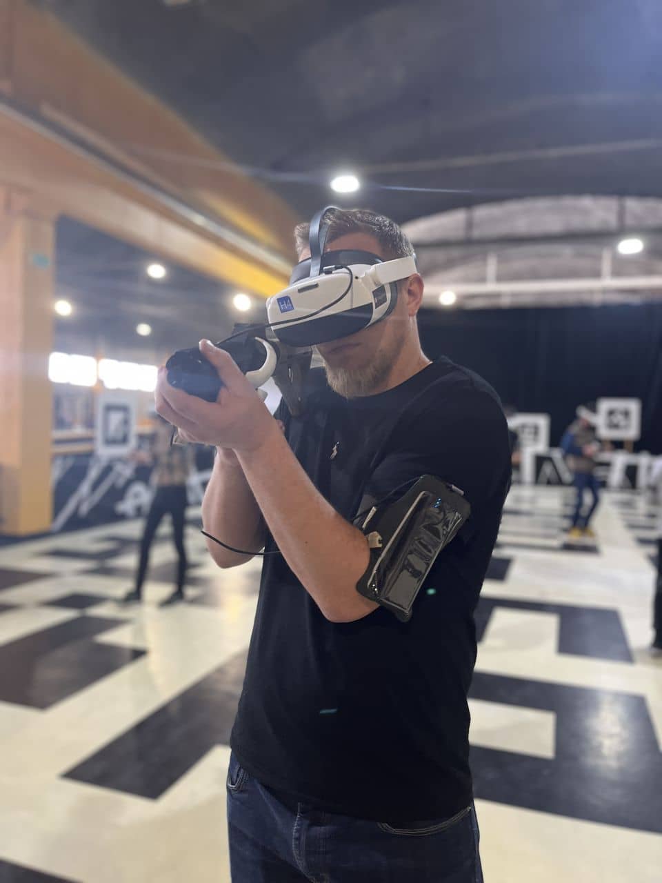 Réalité virtuelle à Arras : quel mode de jeu choisir selon votre groupe ?